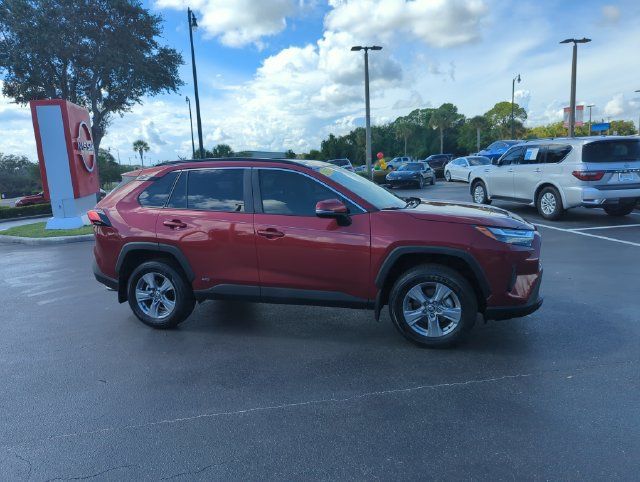 Used 2025 Toyota RAV4 XLE w/ Convenience Package AWD/4WD image 2