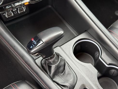 Used 2024 Dodge Durango GT image 23