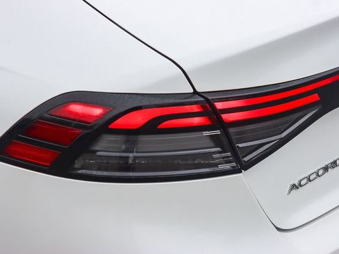 Used 2023 Honda Accord EX image 8