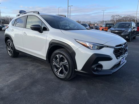 Used 2025 Subaru Crosstrek 2.0i Premium image 7