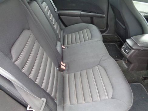 Used 2016 Ford Fusion SE FWD image 20