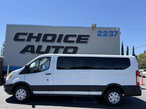 Used 2015 Ford Transit 350 XLT RWD image 21
