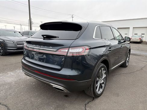 Certified 2022 Lincoln Nautilus Reserve w/ Equipment Group 201A image 5