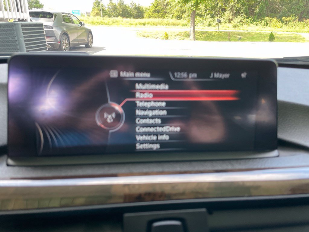 Used 2015 BMW 328i xDrive Wagon AWD/4WD image 20