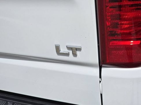 Used 2025 Chevrolet Silverado 1500 LT AWD/4WD image 9
