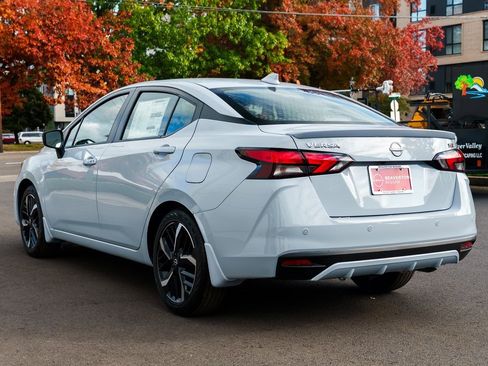 New 2025 Nissan Versa SR w/ Trunk Package image 4