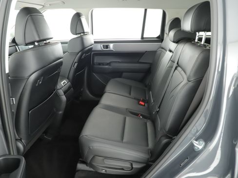 Used 2026 Hyundai Santa Fe SEL w/ Tow & Go Package FWD image 19