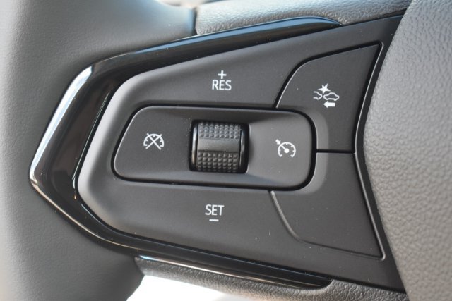 New 2027 Chevrolet Bolt LT w/ Comfort Package FWD image 24