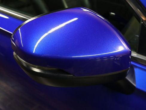 Used 2025 Honda CR-V EX-L image 8