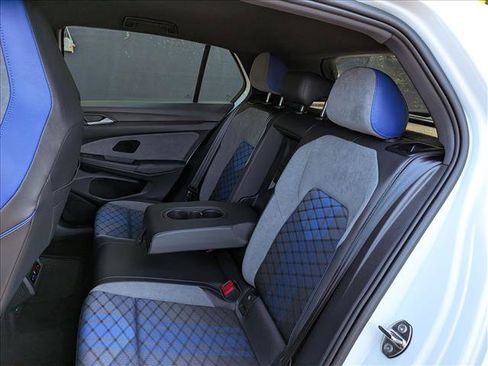 Certified 2025 Volkswagen Golf w/ Euro Style Package AWD/4WD image 21