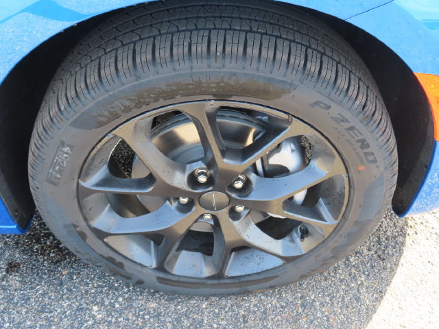 New 2027 Chrysler Pacifica Select AWD/4WD image 12
