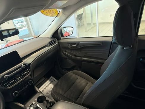 Used 2024 Ford Escape Active AWD/4WD image 29