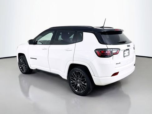 Used 2022 Jeep Compass High Altitude AWD/4WD image 7