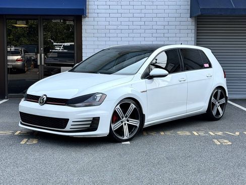 Used 2015 Volkswagen GTI SE w/ Lighting Package (SEL) FWD image 1