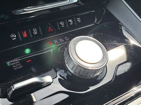 New 2026 Jeep Grand Wagoneer L 4WD image 35