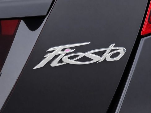 Used 2014 Ford Fiesta SE FWD image 7