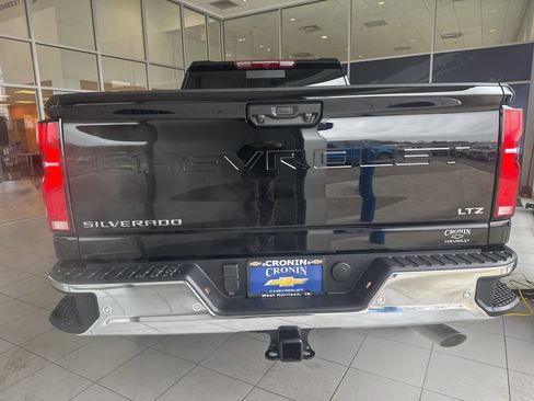 New 2026 Chevrolet Silverado 3500 LTZ w/ LTZ Convenience Package image 5