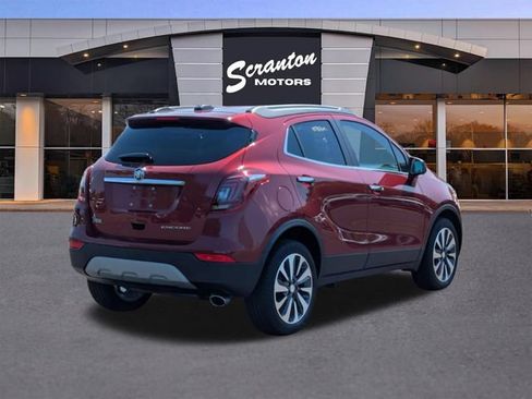 Used 2022 Buick Encore Preferred w/ Safety Package FWD image 5