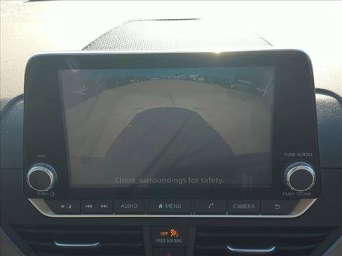 Used 2024 Nissan Altima 2.5 SR image 13