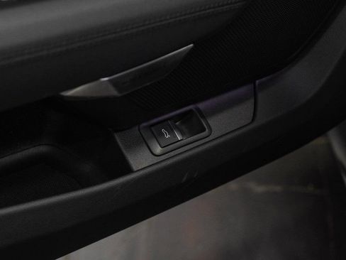 Used 2024 Audi e-tron GT Prestige image 45