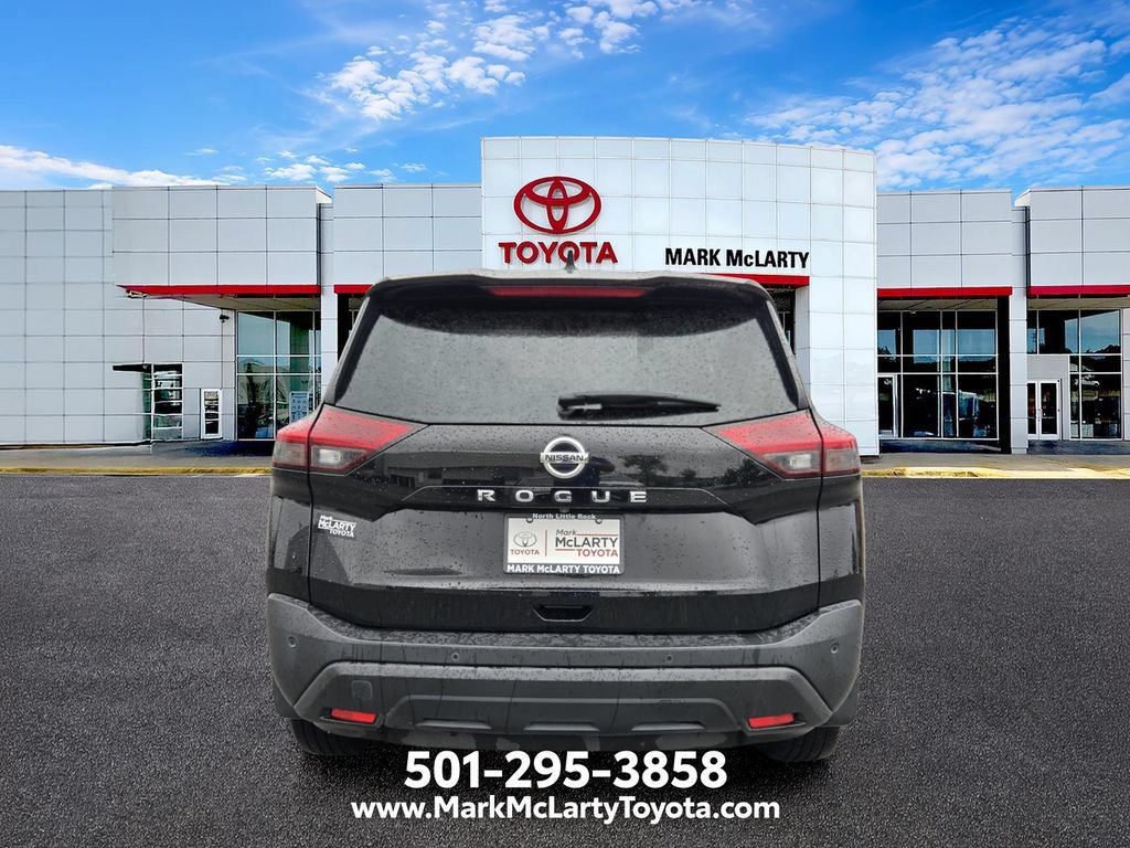 Used 2021 Nissan Rogue S FWD image 4