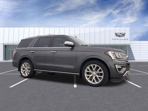 Used 2019 Ford Expedition Platinum AWD/4WD image 1