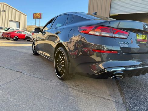 Used 2019 Kia Optima EX w/ EX Premium Package image 7