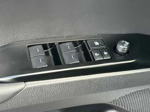 Certified 2025 Toyota Camry SE image 13