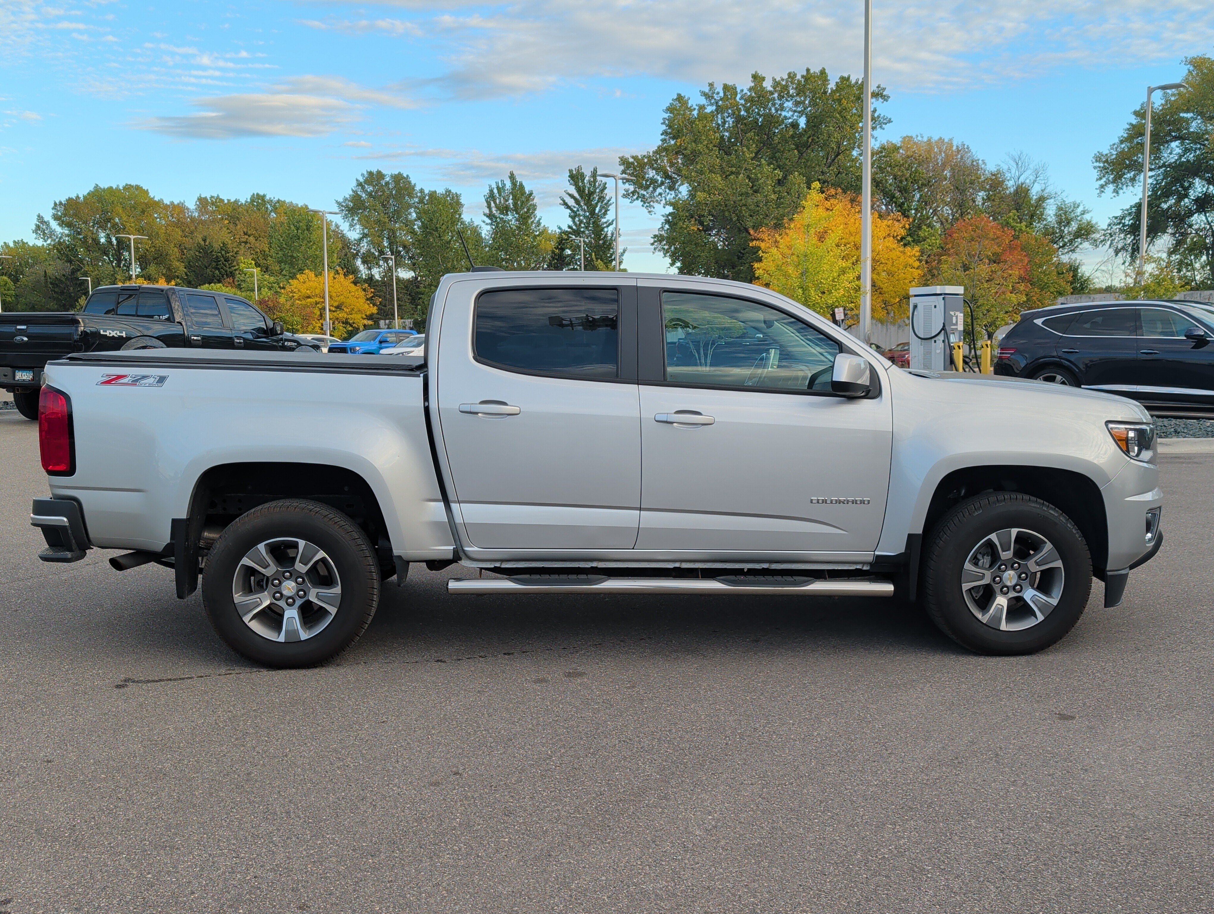 Used 2018 Chevrolet Colorado Z71 AWD/4WD image 13
