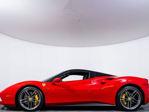 Certified 2018 Ferrari 488 Spider image 7