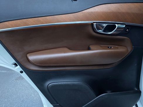Used 2019 Volvo XC90 T6 Inscription w/ Advanced Package image 32