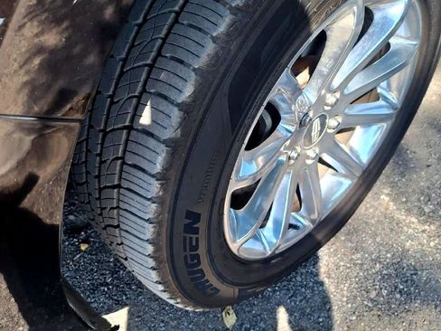 Used 2014 Lincoln MKX FWD w/ Equipment Group 101A image 16