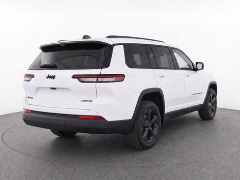 Used 2023 Jeep Grand Cherokee L Limited w/ Luxury Tech Group II AWD/4WD image 6