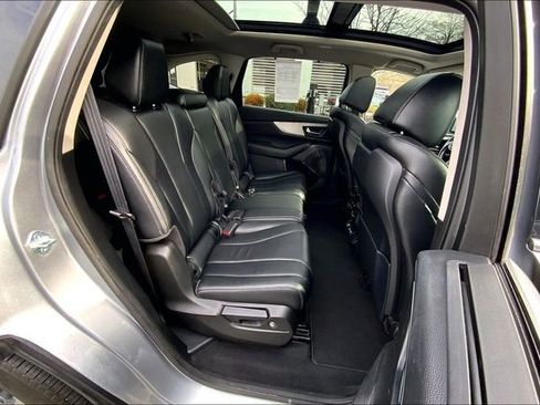 Used 2023 Acura MDX SH-AWD w/ Technology Package image 19
