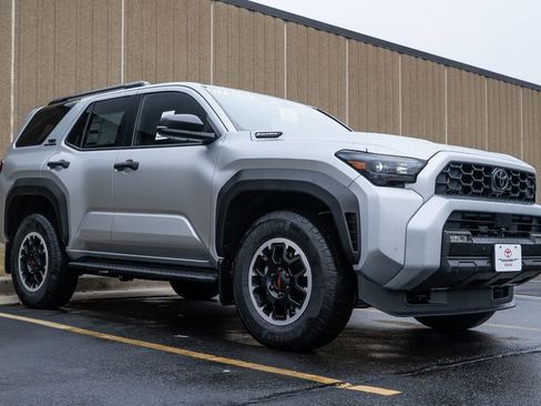 New 2026 Toyota 4Runner TRD Off-Road image 2
