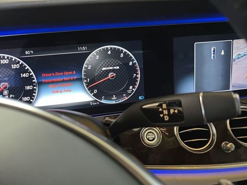 Used 2017 Mercedes-Benz E 43 AMG 4MATIC Sedan image 26