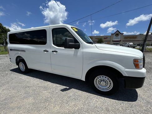 Used 2018 Nissan NV 3500 S RWD image 5