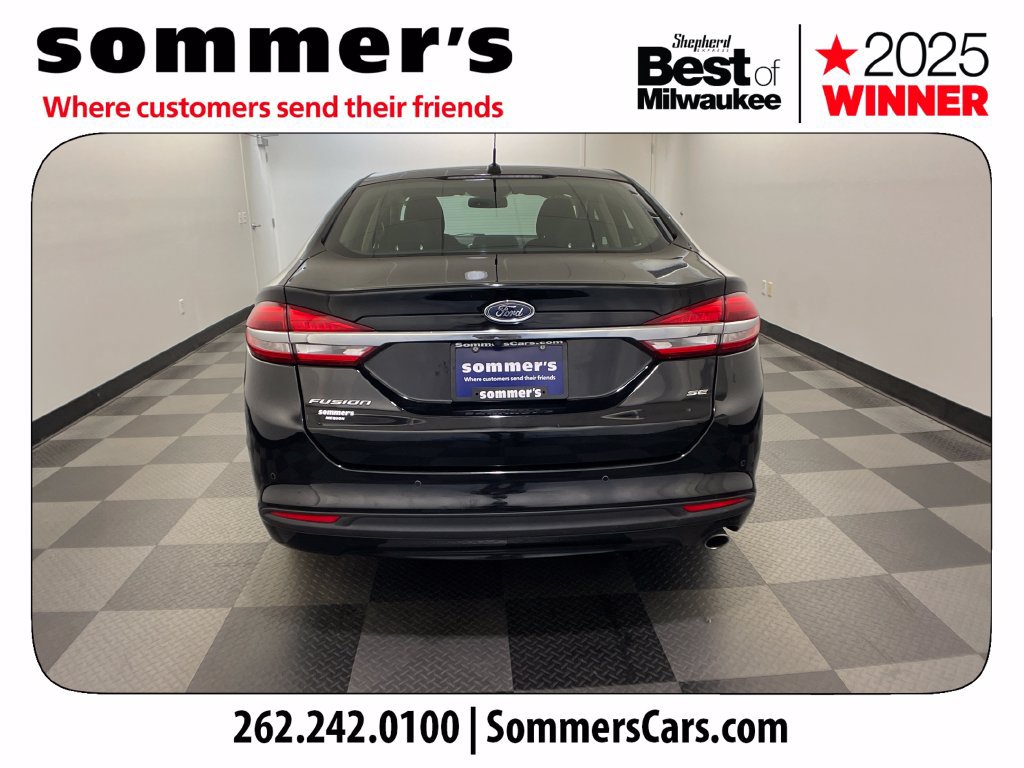 Used 2018 Ford Fusion SE FWD image 6