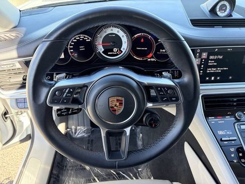 Used 2018 Porsche Panamera 4S image 10