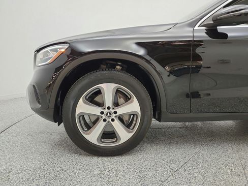 Certified 2022 Mercedes-Benz GLC 300 image 21