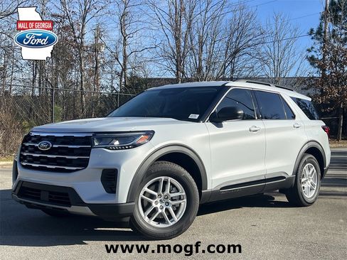 New 2026 Ford Explorer Active image 1