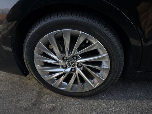 Used 2023 Lexus ES 350 Ultra Luxury image 15