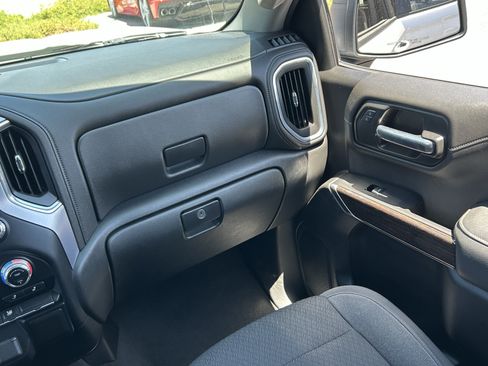 Certified 2022 GMC Sierra 1500 Elevation RWD image 19