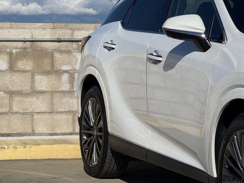 New 2026 Lexus RX 350 image 5