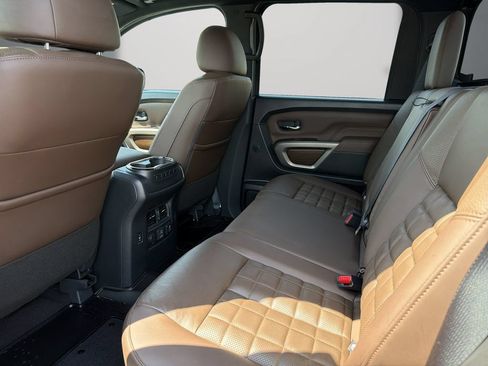 Used 2024 Nissan Titan Platinum Reserve w/ Moonroof Package RWD image 14