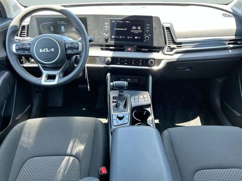 Used 2023 Kia Sportage LX FWD image 17
