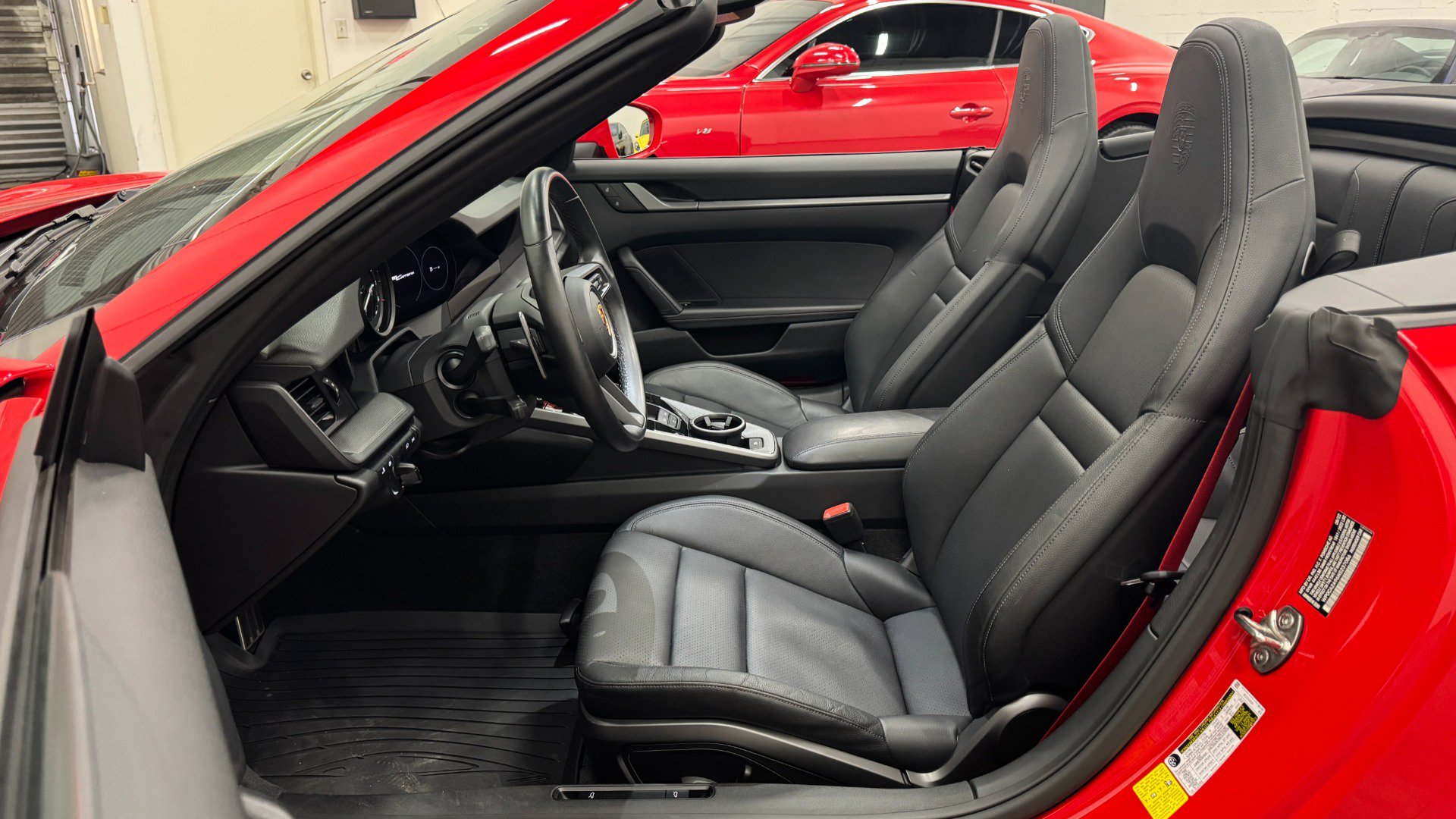 Used 2022 Porsche 911 Carrera RWD image 54