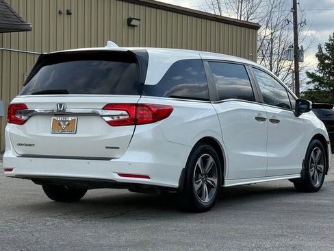 Used 2018 Honda Odyssey Touring image 5
