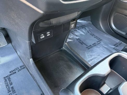 Used 2025 Honda Odyssey EX-L image 39