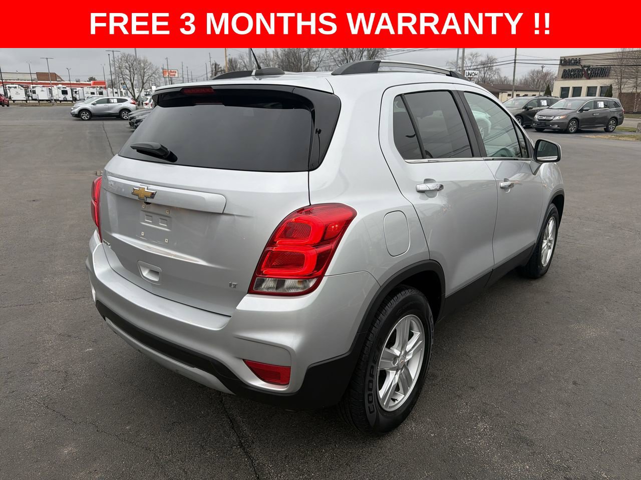Used 2020 Chevrolet Trax LT w/ LT Convenience Package FWD image 29